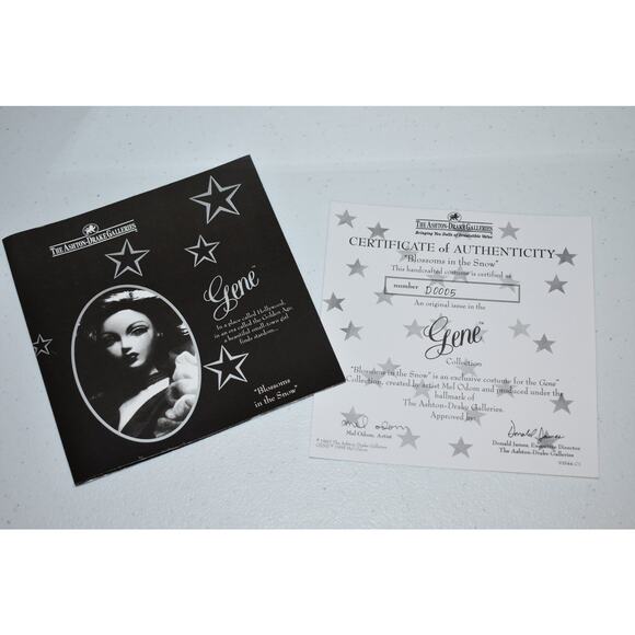 NIB  Blossoms in the Snow Gene Outfit **with Signature - Picture 4 of 4